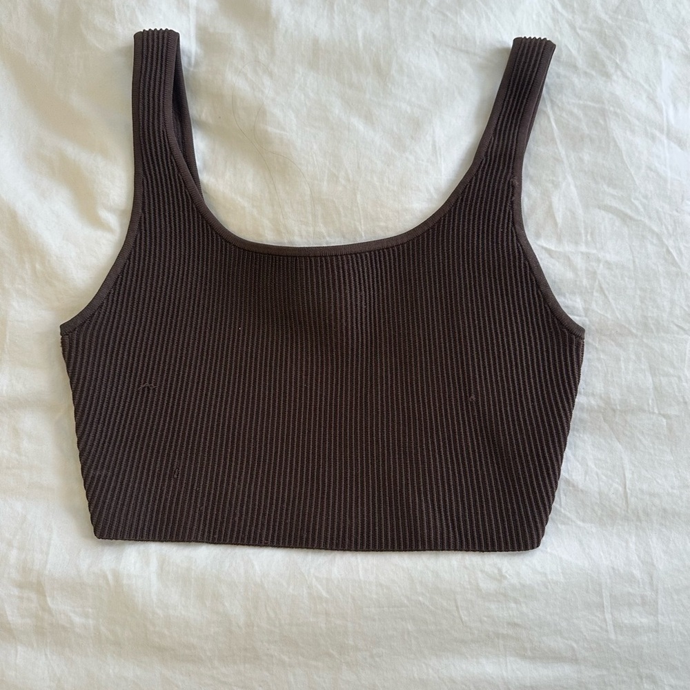 Babaton Brown Ribbed Crop Tank Top
